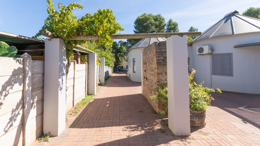 5 Bedroom Property for Sale in Robertson Western Cape